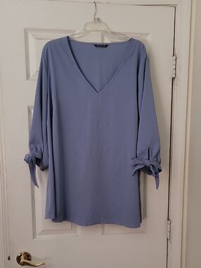 BloomChic Lavender-Blue Stretch Top